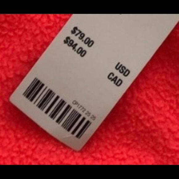 NWOT Urban Outfitters Fleece Zip Up Sweater Pink - Picture 5 of 5